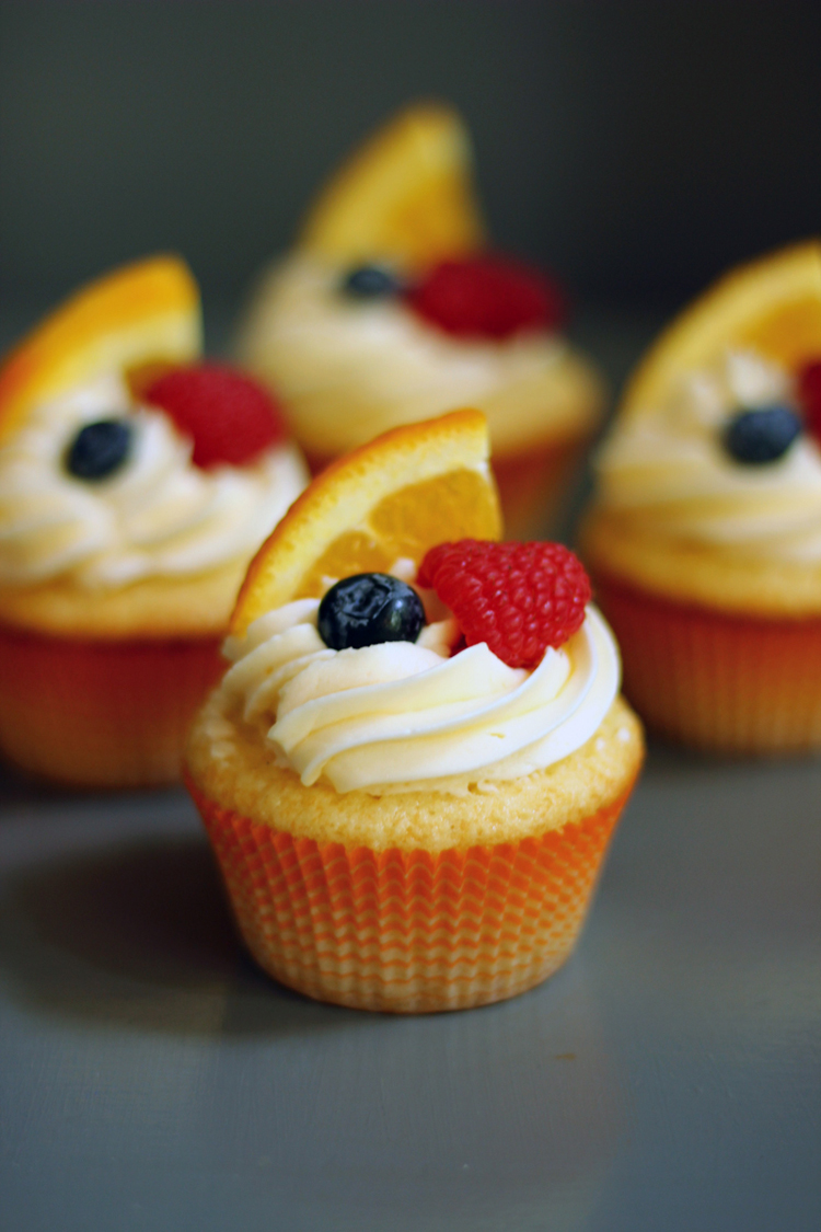 White-Sangria-Cupcakes-Vertical