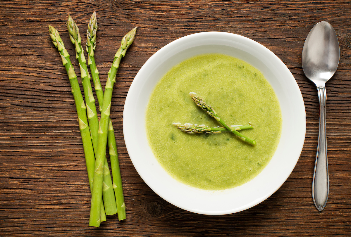 Cream of Asparagus Soup (Without the cream!)