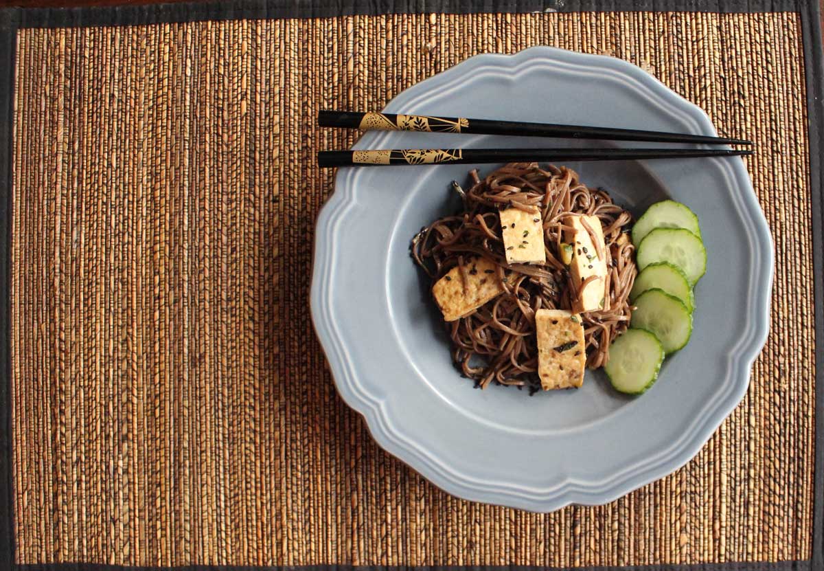 Simple Soba Noodles with Tofu and Black Sesame Seeds