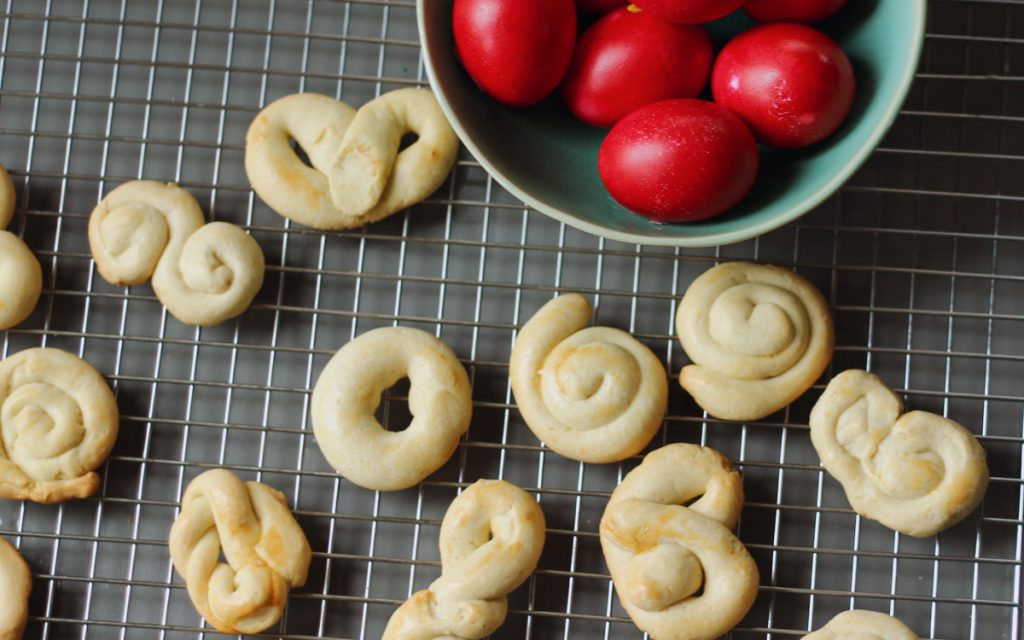 Greek Easter Cookies (Koulourakia)